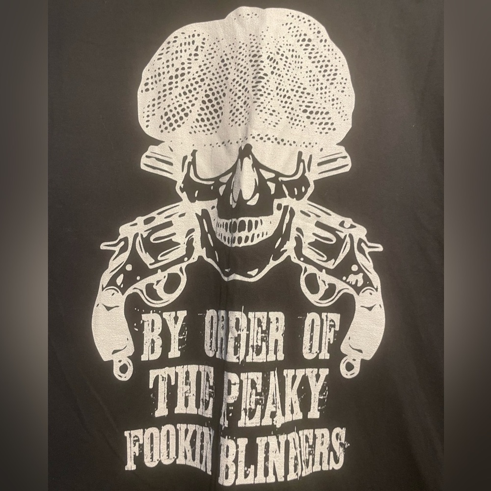 - Peaky Blinders men’s T-shirt, size M GUC